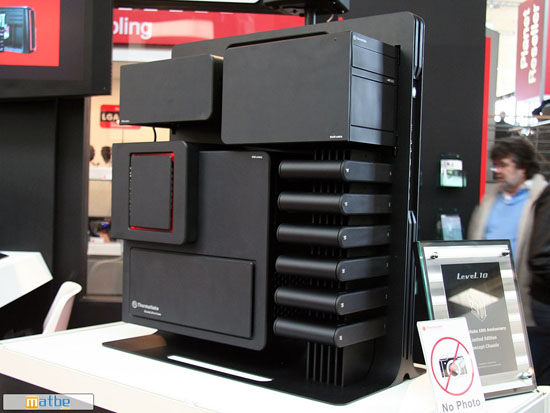 Thermaltake Level 10 by BMW Design