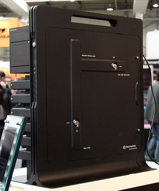 Thermaltake Level 10 by BMW Design