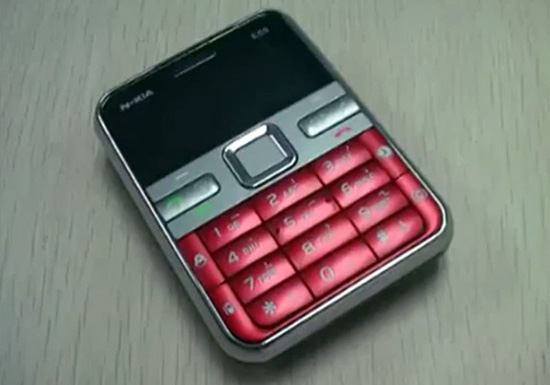 Le N-kia E68, un mashup de tous les téléphones Nokia