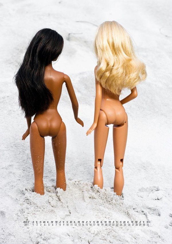 Calendrier Barbie nues