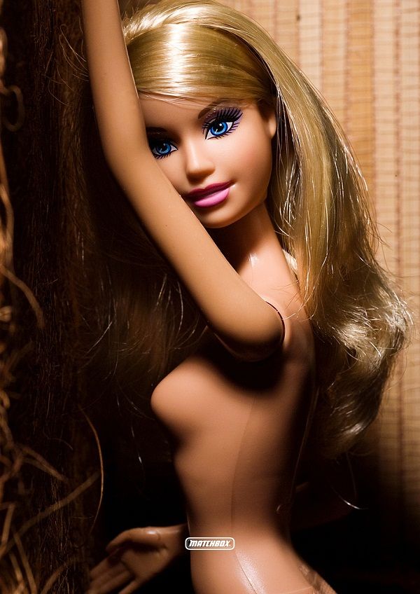 Calendrier Barbie nues
