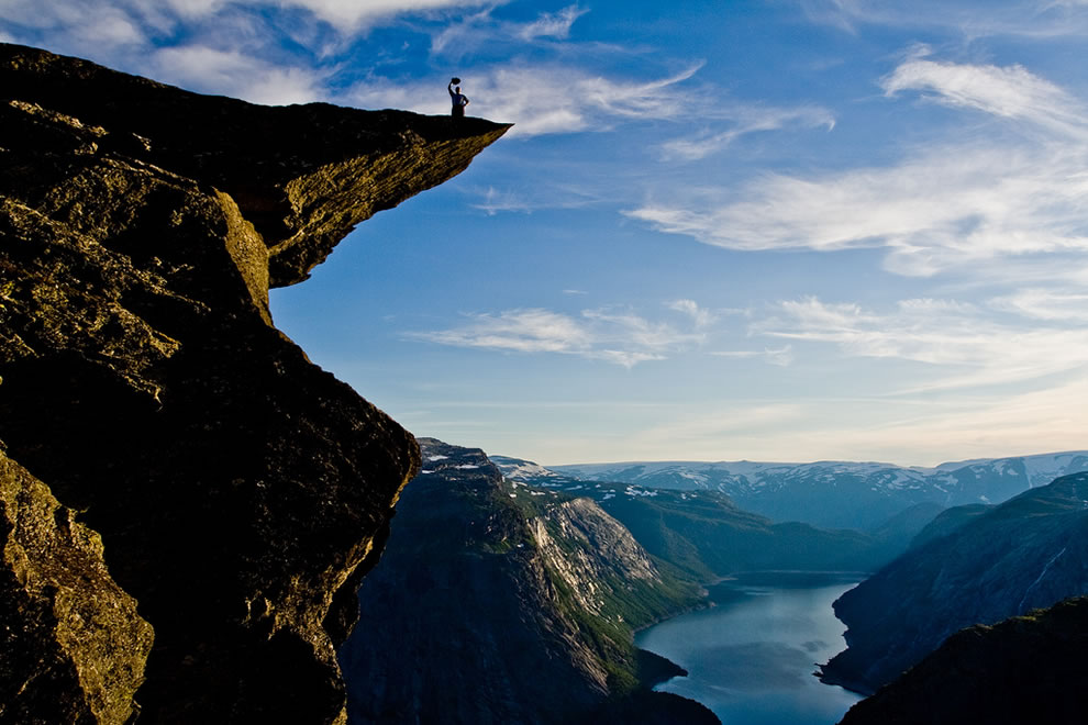 paysages norvégiens vertigineux