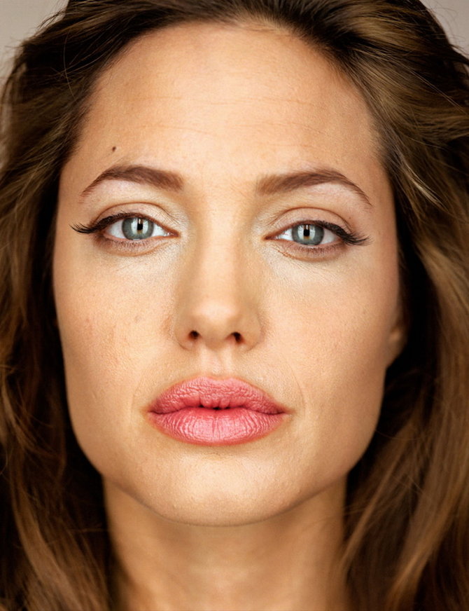Angelina Jolie, portrait par Martin Schoeller