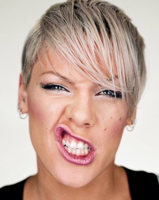 Pink, portrait par Martin Schoeller