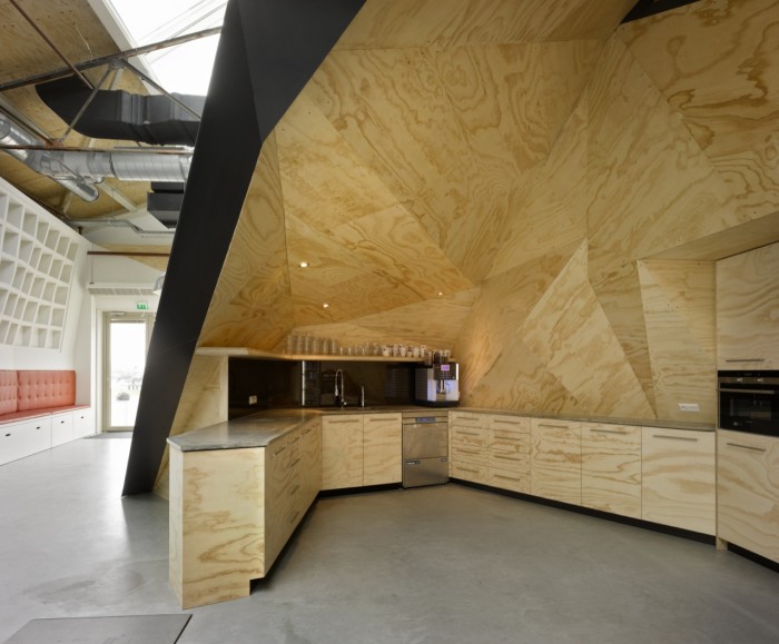 Redbull Offices by Sid Lee Architecture