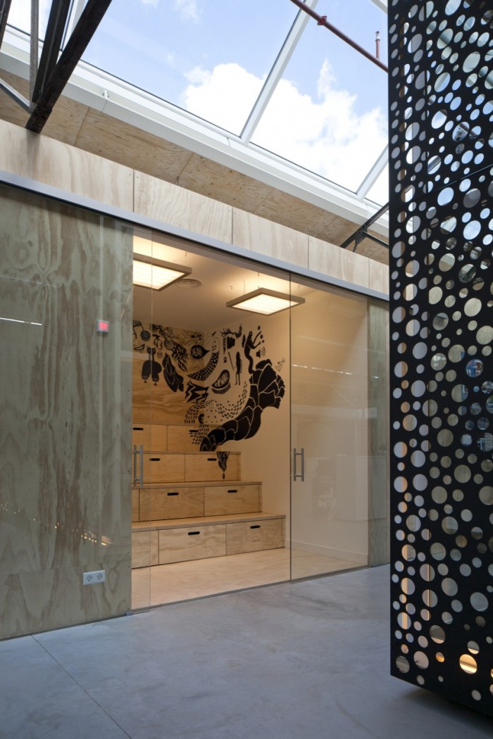 Redbull Offices by Sid Lee Architecture