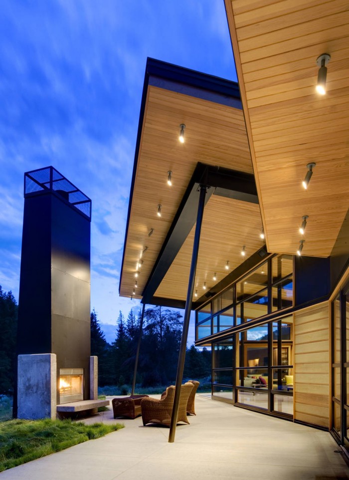 River Bank House (Big Sky - Montana) © Steve Keating Photography