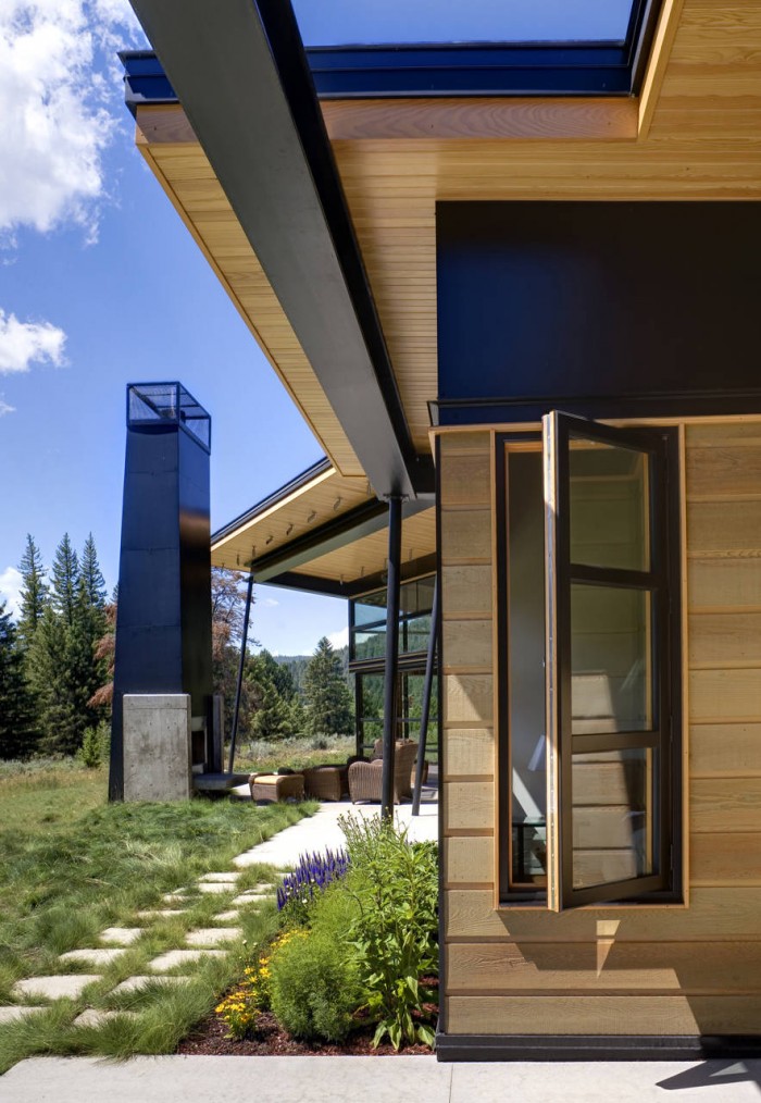 River Bank House (Big Sky - Montana) © Steve Keating Photography