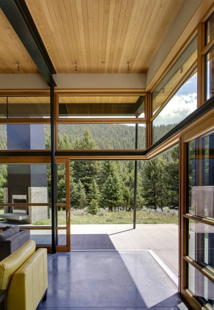 River Bank House (Big Sky - Montana) © Steve Keating Photography