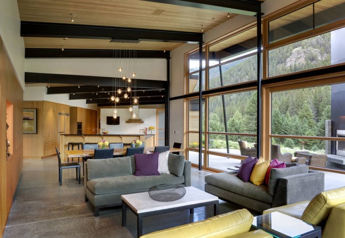 River Bank House (Big Sky - Montana) © Steve Keating Photography