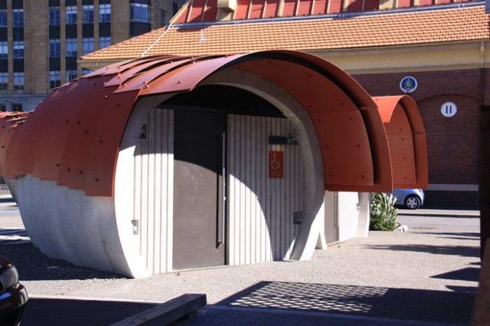 Kumototo Toilets