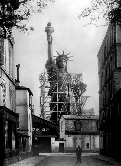 La statue de la Liberté à Paris (1877-1885)