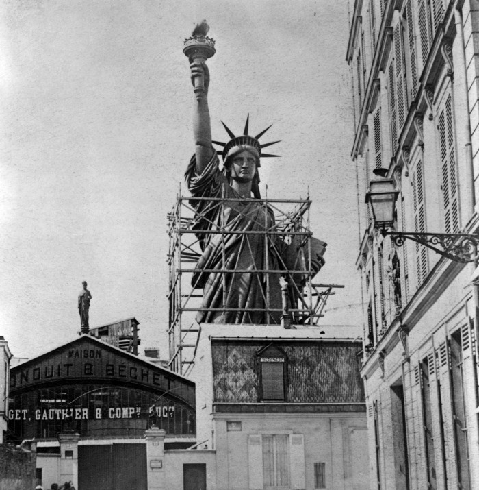 La statue de la Liberté à Paris (1877-1885)
