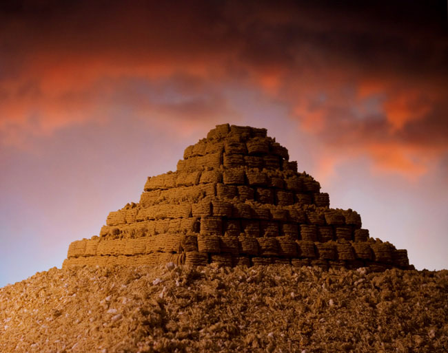 Great Pyramid Of Oatmeal Squares ©Ernie Button