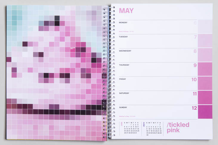 Pantone 2013 Calendar / Calendrier Pantone 2013