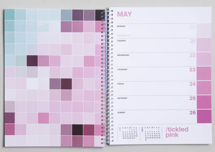 Pantone 2013 Calendar / Calendrier Pantone 2013