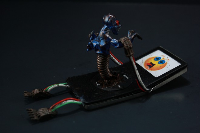 Ipod Alien Explosion