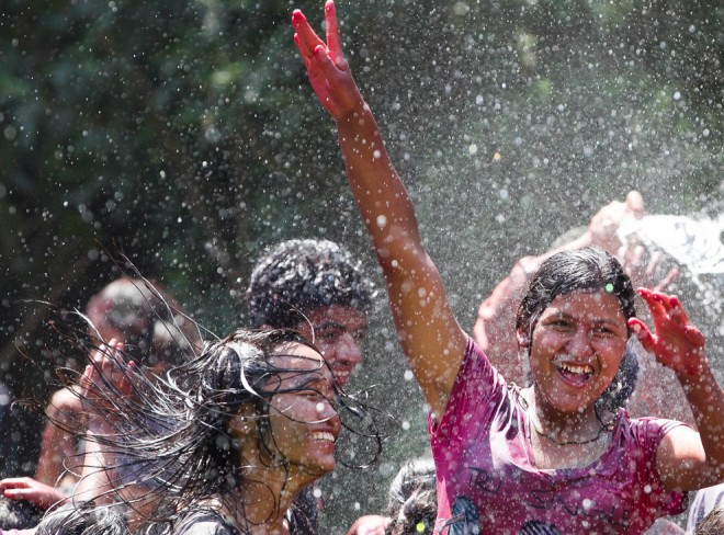 NEPAL CUSTOMS / India Holi Festival