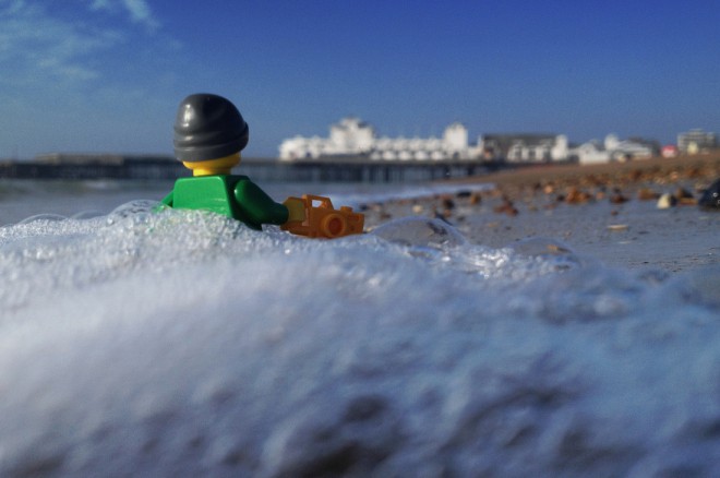 Back home - Legography