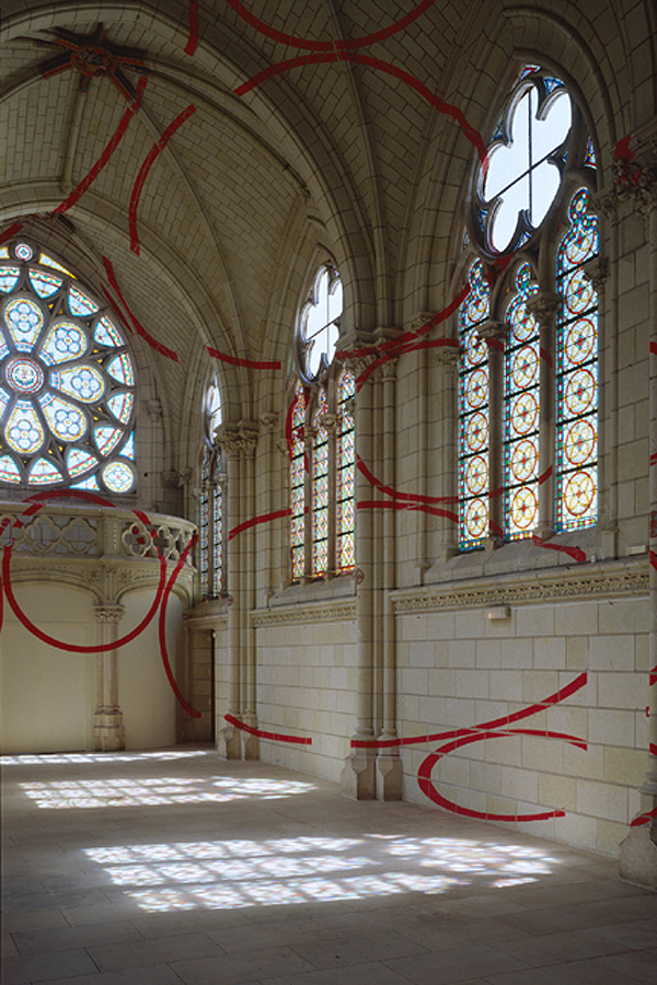 “Encerclement à dix,” Centre d’Art Contemporain, Thouars, France – 1999