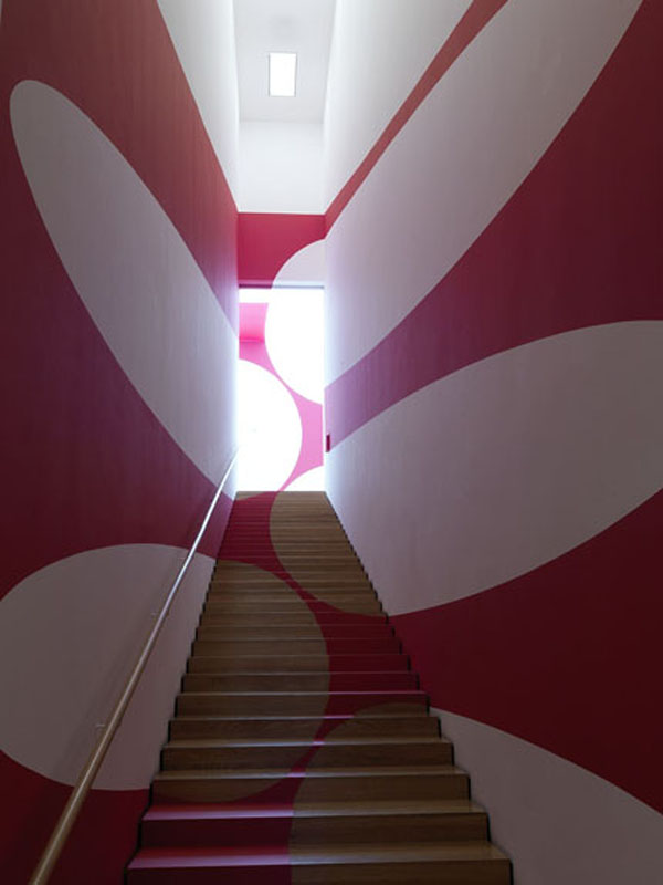 “Rectangle évidé par six disques,” Vaduz – 2011