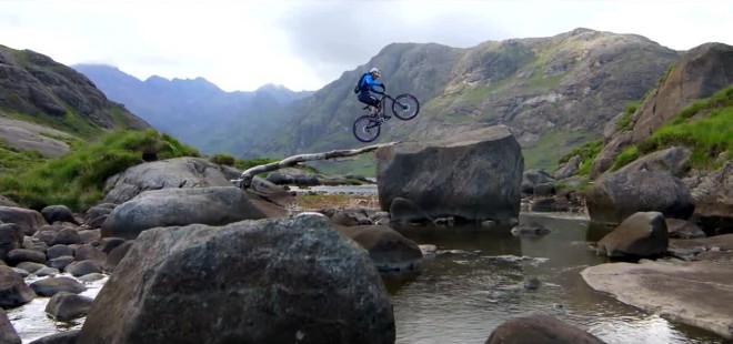 Danny MacAskill - The Ridge 01852114