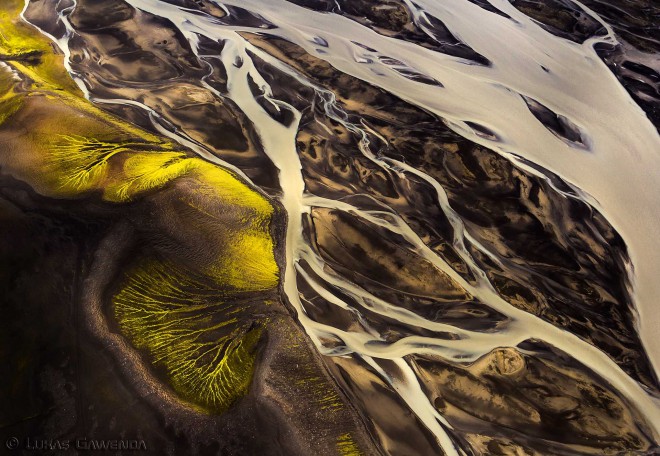 Natur Art - Aerial Island - Lukas Gawenda