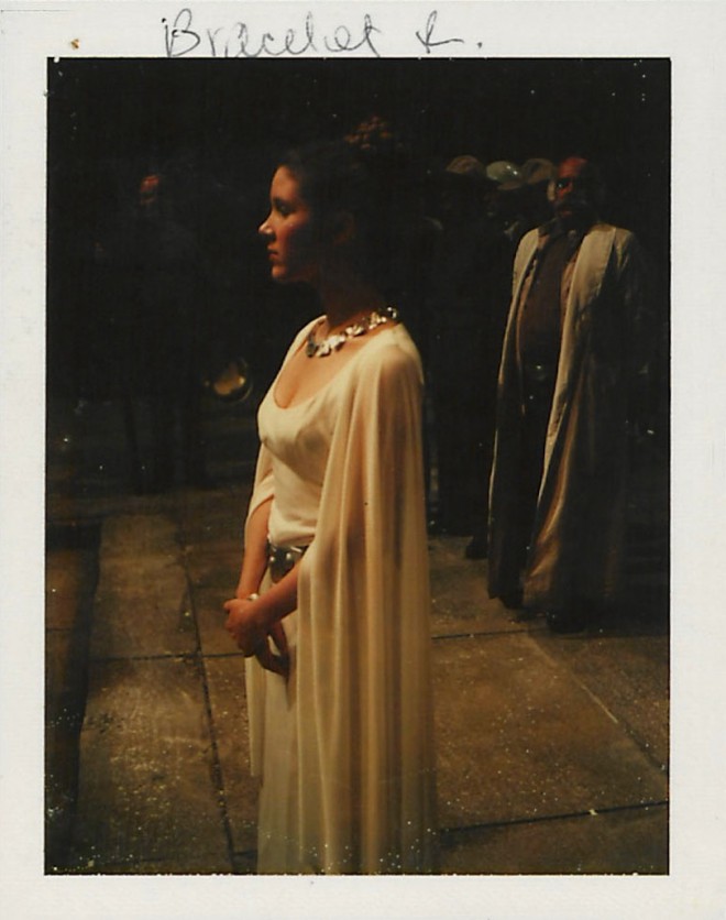 star-wars-1977-011-polaroid-visual-reference-of-carrie-fisher-as-princess-leia-with-bracelet-on-the-right-arm-sw155v-c