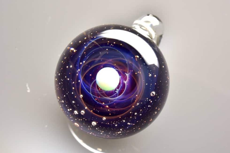 satoshi tomizu - pendentif verre 40884625